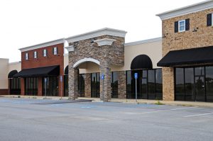 The Advantages of Painting a Commercial Building in Winter